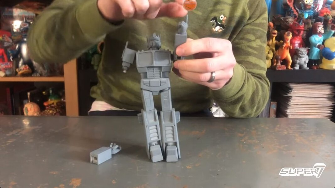 Super7 Transformers ULTIMATES! Optimus Prime Articulation Demonstration  (18 of 23)